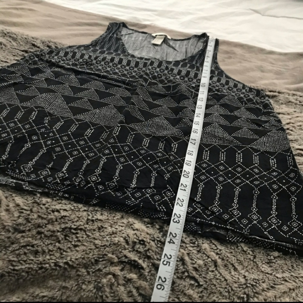 H&M Patterned Tank - Picture 3 of 4